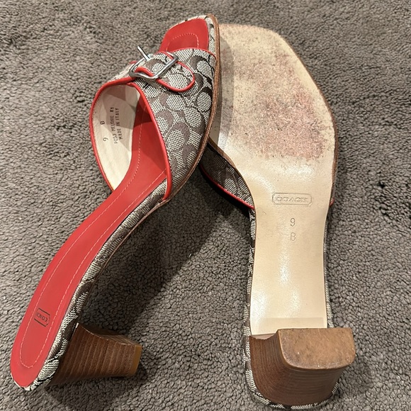 Authentic Coach sandals size 9 - Picture 4 of 5